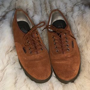 VANS | brown suede
